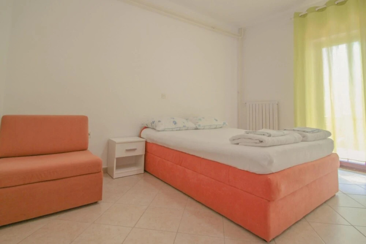 Adila A4 2 in Novigrad