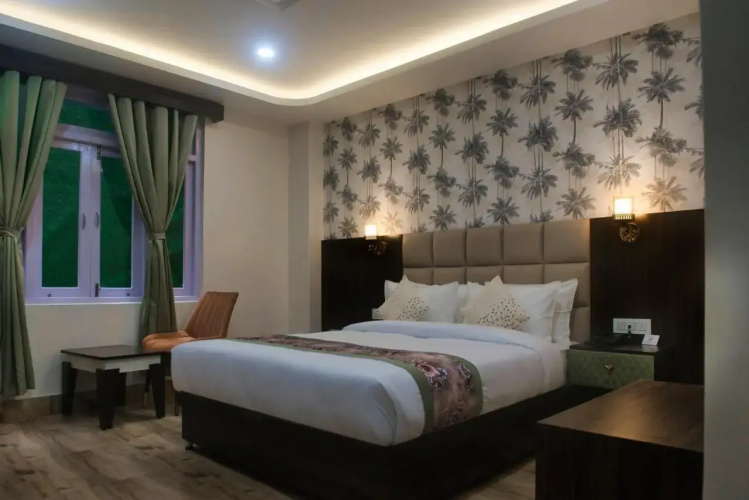 7 Mirror Gangtok