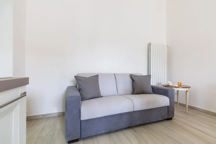Chiara Modern Apartment