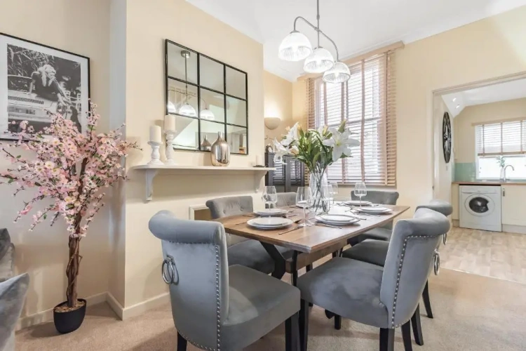 3 Bedrooms Double Cottage