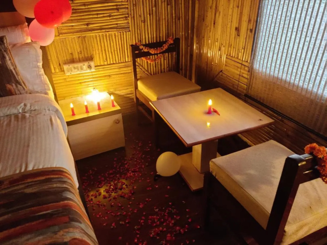 Hotel Bamboo Castle