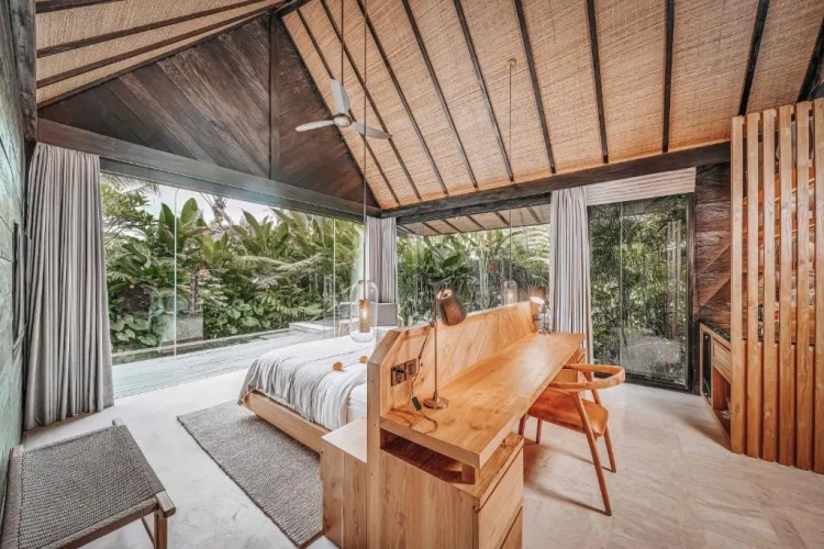 Standard room with garden view