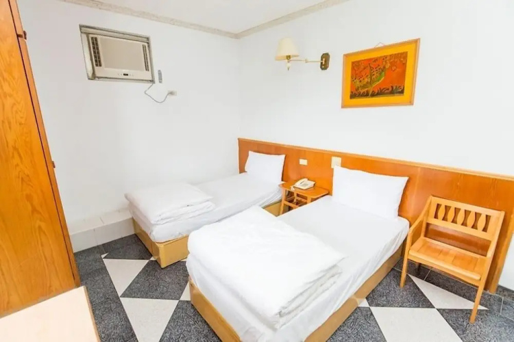 Ta Ti Hotel