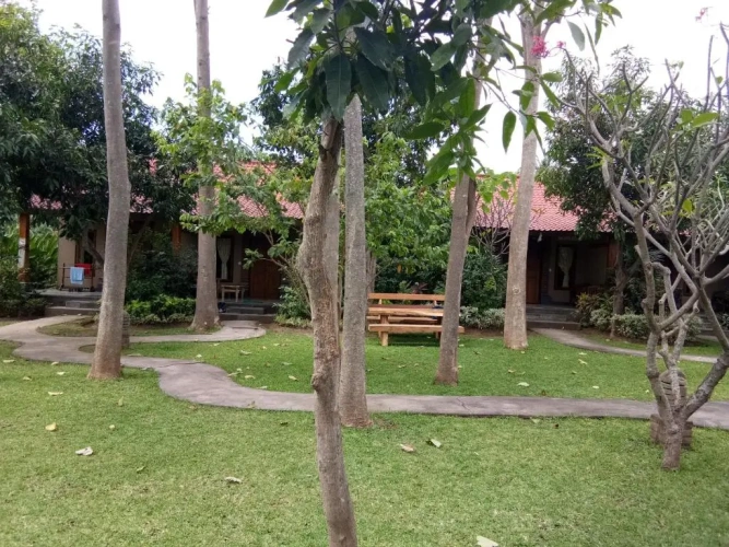 2 Bedrooms Bungalow