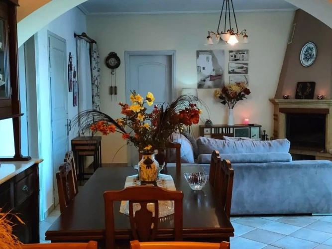 3 Bedrooms Cottage