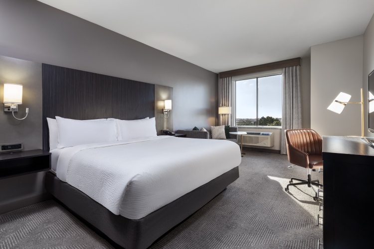 Holiday Inn & Staybridge Suites Carlsbad San Diego photo 8
