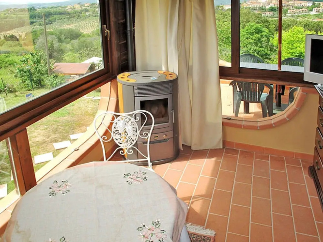 Tuscan Villa With Sea Views