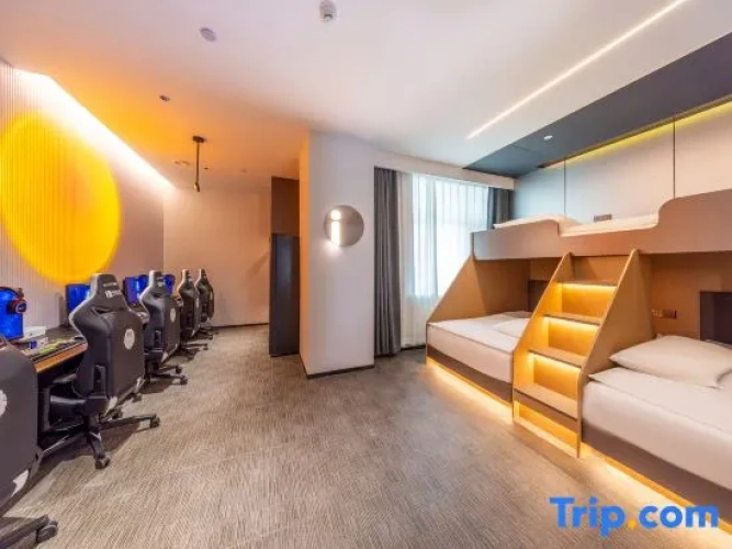 Standard Quintuple room