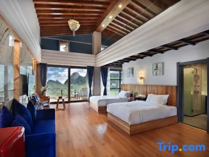 Family Duplex Suite with sunrise view