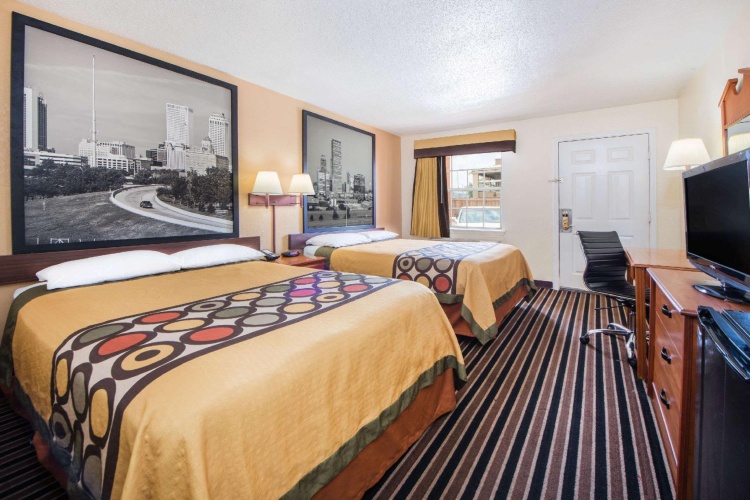 Standard Quadruple room