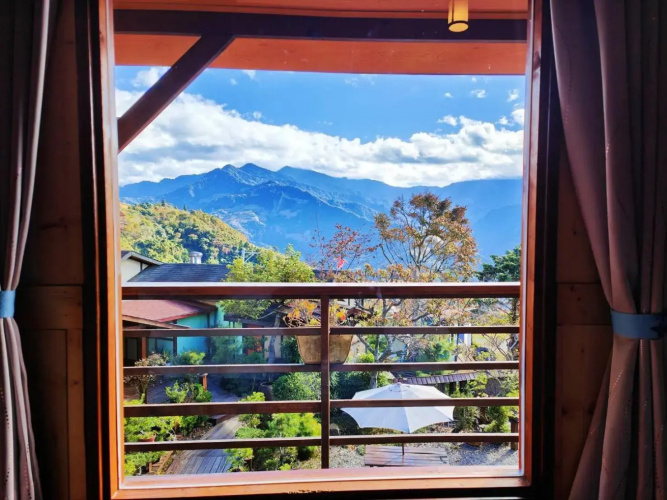 Shiyai Taoyuan B & B