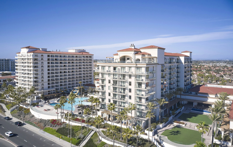 The Waterfront Beach Resort, a Hilton Hotel photo 30