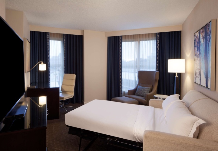 Hilton Alexandria Old Town photo 8