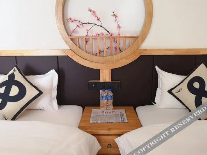 Pine Bamboo Inn Lijiang