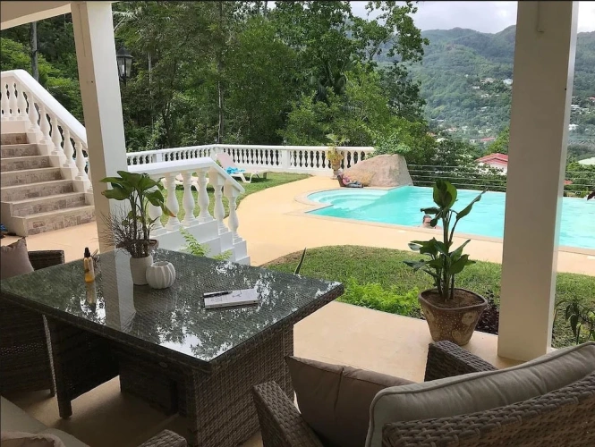 Classic Villa with balcony