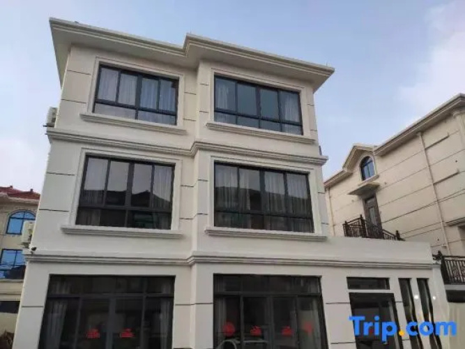 zhujiajian lingerxiaowu guesthouse