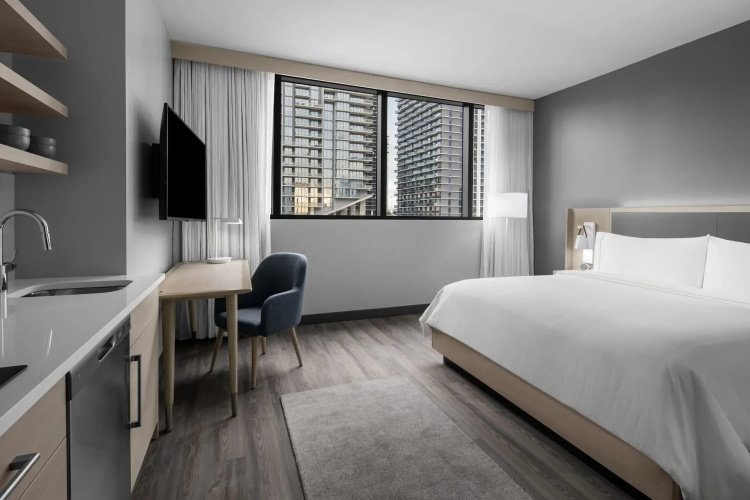 Element Miami Brickell