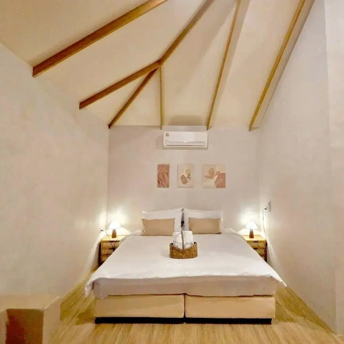 Deluxe Bungalow