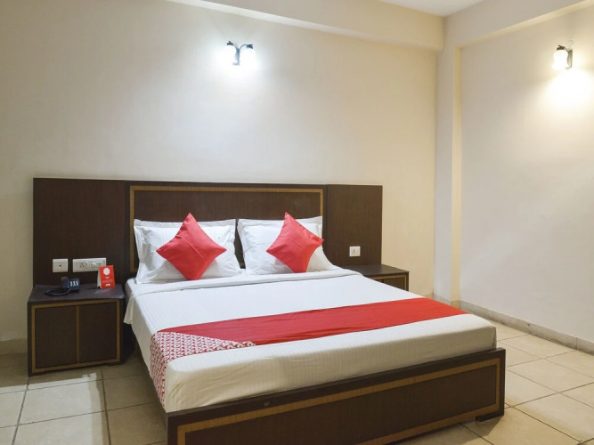 OYO 15149 Hotel Ajoy Minar