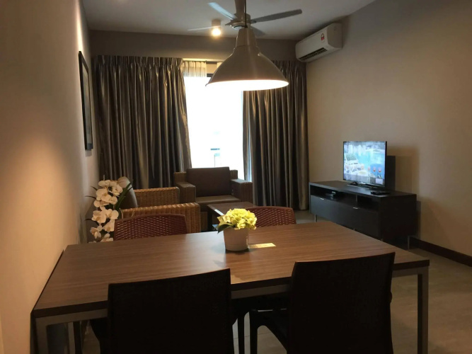 Acappella Suite Hotel