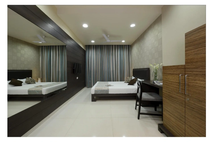 1 Bedroom Suite