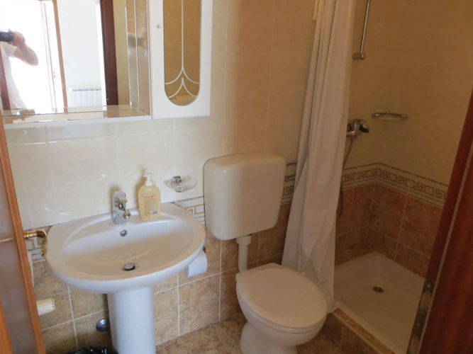 Apartments and rooms Rogosic