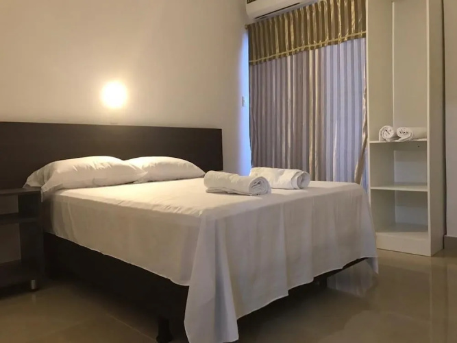 Mare S&M Hostal