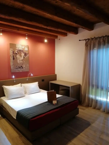 Standard Double room with view