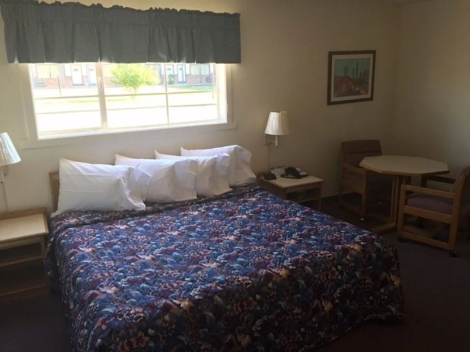 Leisure Inn