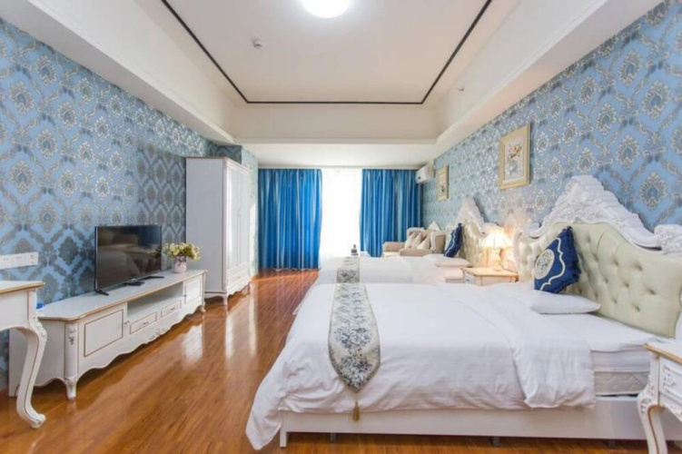 Kaimi Theme Apartment Hotel