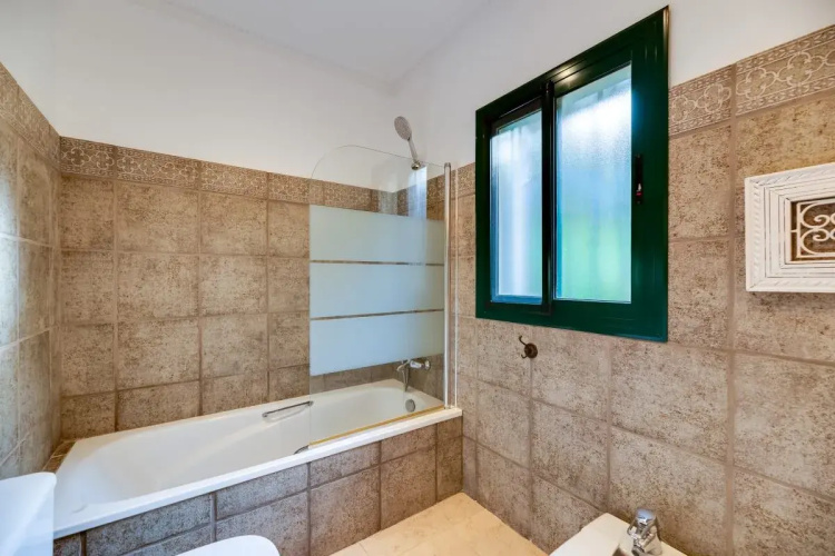 All About Casa Roca
