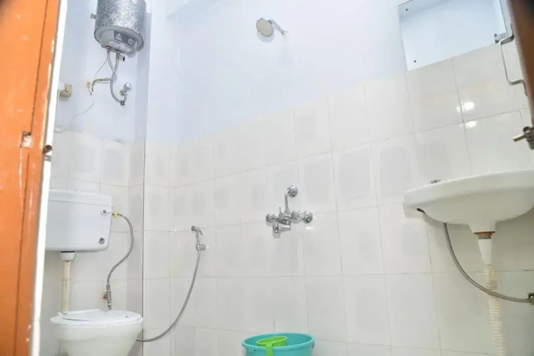 Apricity Guest House