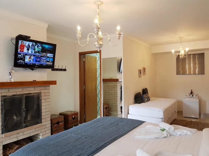 Quadruple Family Suite with mountain view
