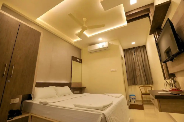 Jayam by Omatra Hotels
