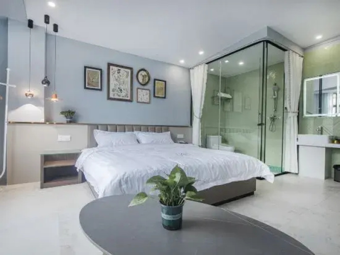 Yiningju Homestay