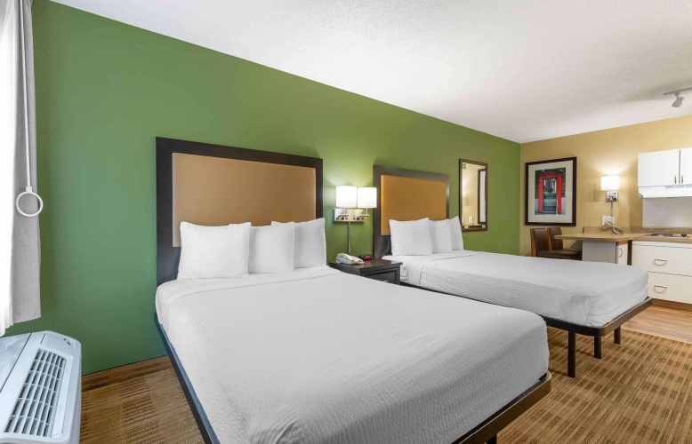 Quadruple Suite
