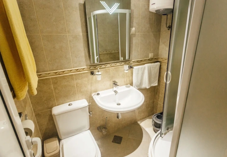 1 Bedroom Apartment with sea view