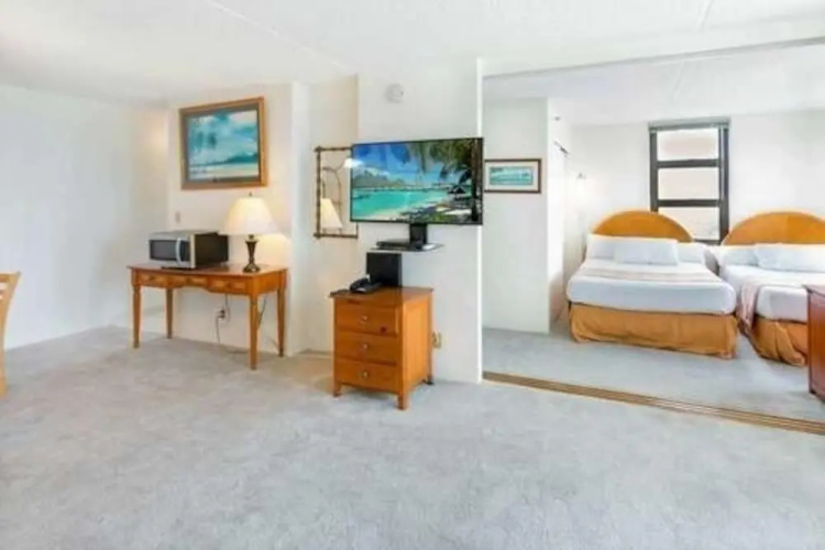 Tower 2 Suite 1214 1 Bedroom Condo