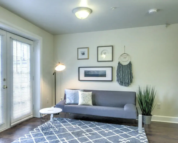 Capitol Hill Apartments