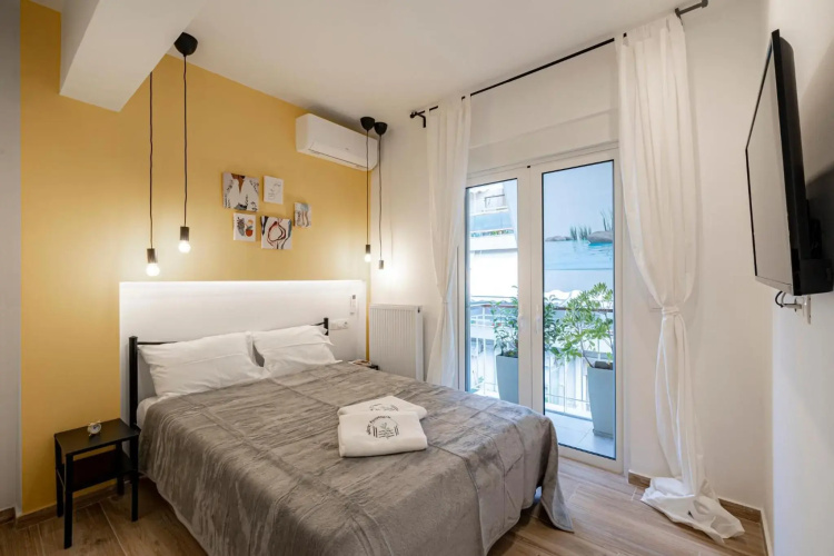 Calliope Apartment