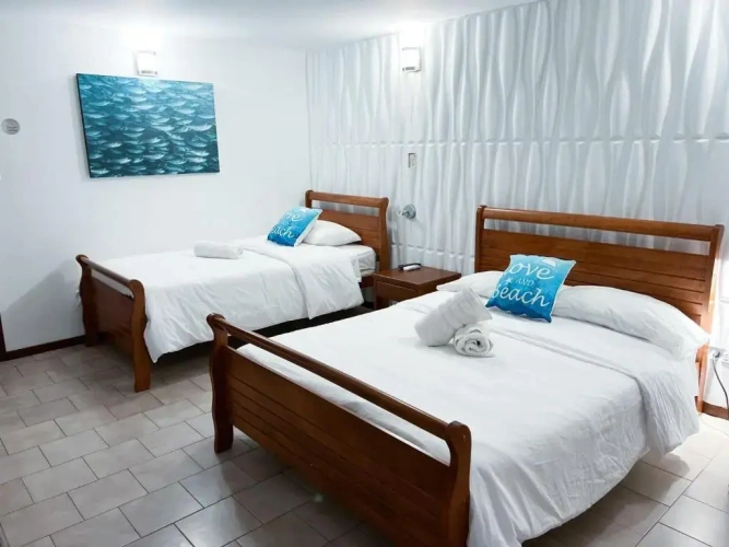 Standard Triple room