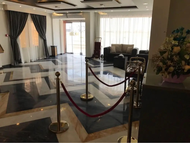 Brief Hotel