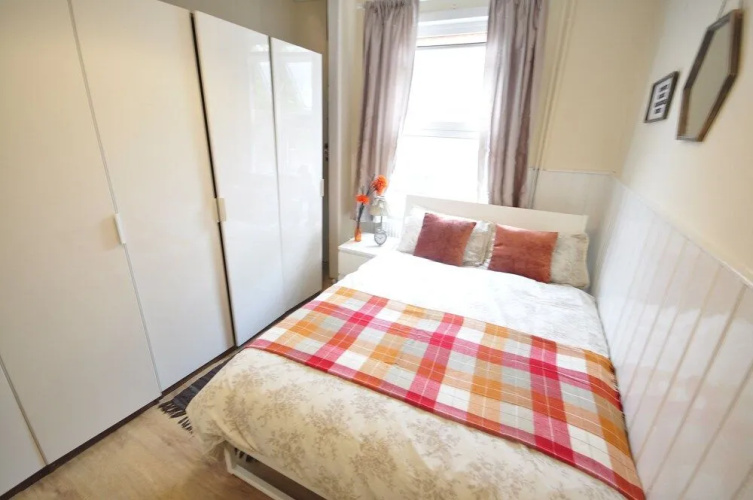 Old Nichol Guest Apartment