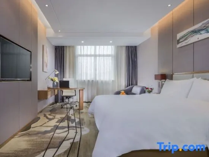 Deluxe Double room with garden view