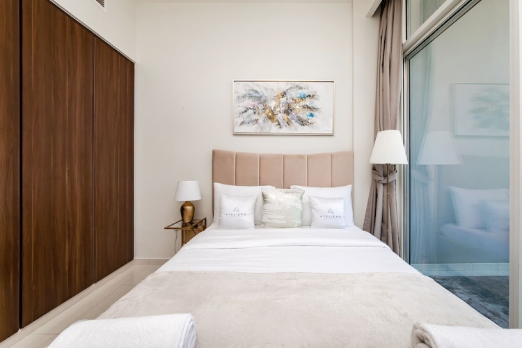 DAMAC Vera 1BR with Downtown View