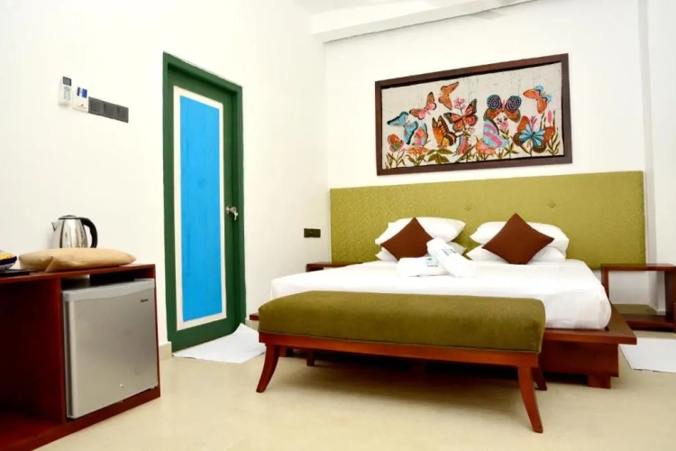 Deluxe Single room