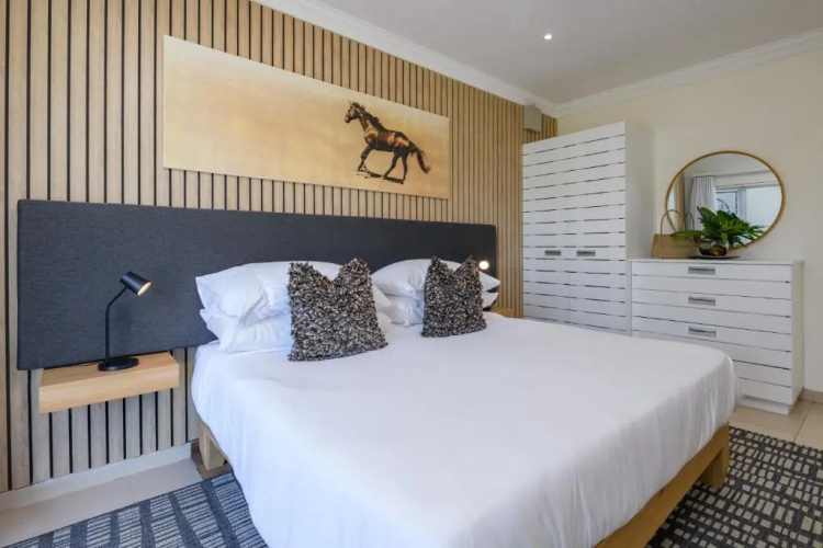 11 on Fairway Beach Villa