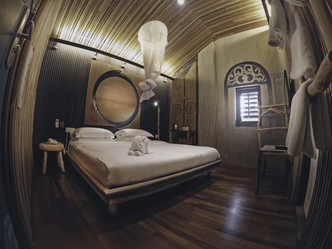 1 Bedroom Standard Attic room