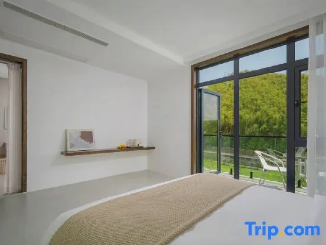 Luxury Double room with balcony