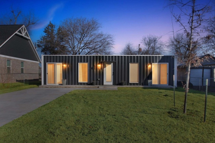 2 Bedrooms Cottage